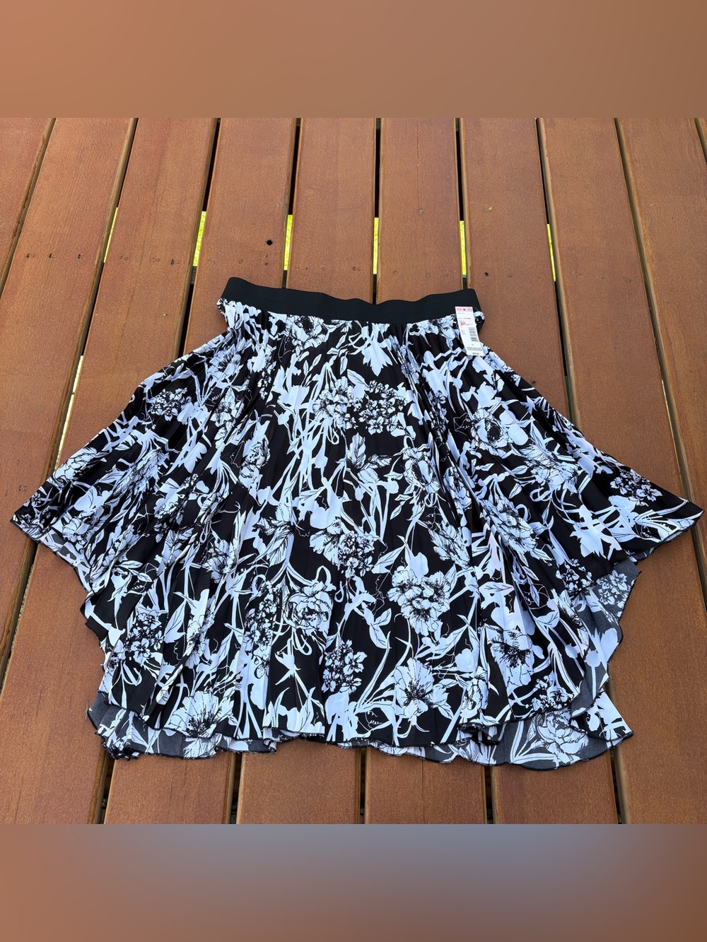 Covington Black and White Floral Skater Skirt